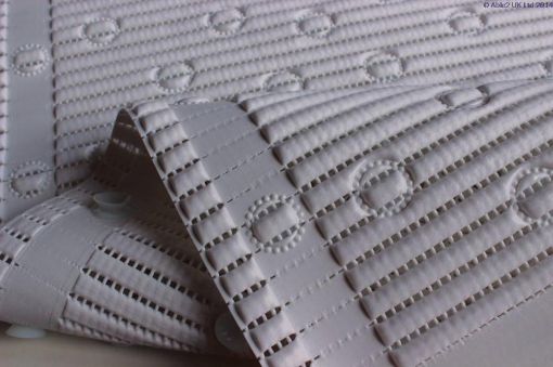 Picture of StayPut Anti-Slip Corner / Quadrant Shower Mat - 59.7 x 59.7cm - White