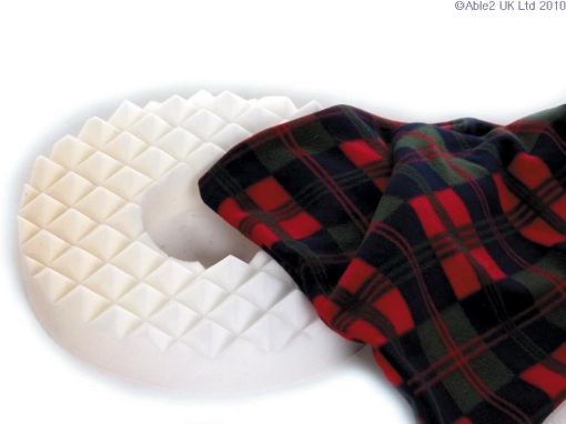 Picture of Harley Nodular Ring Cushion